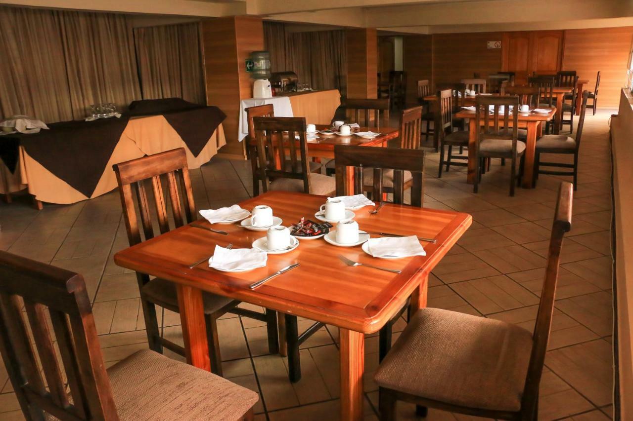 Hotel Garra De Leon Валенар Екстериор снимка