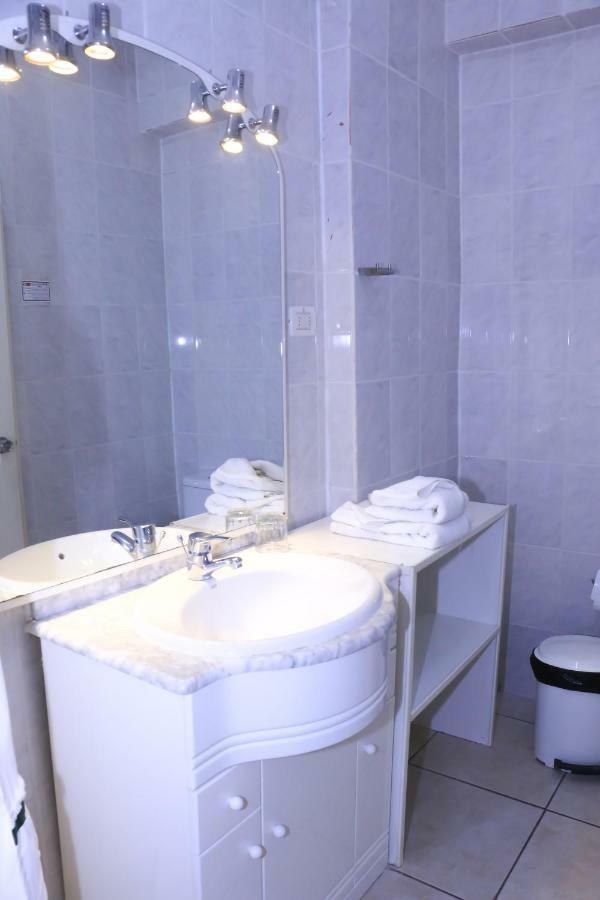 Hotel Garra De Leon Валенар Екстериор снимка